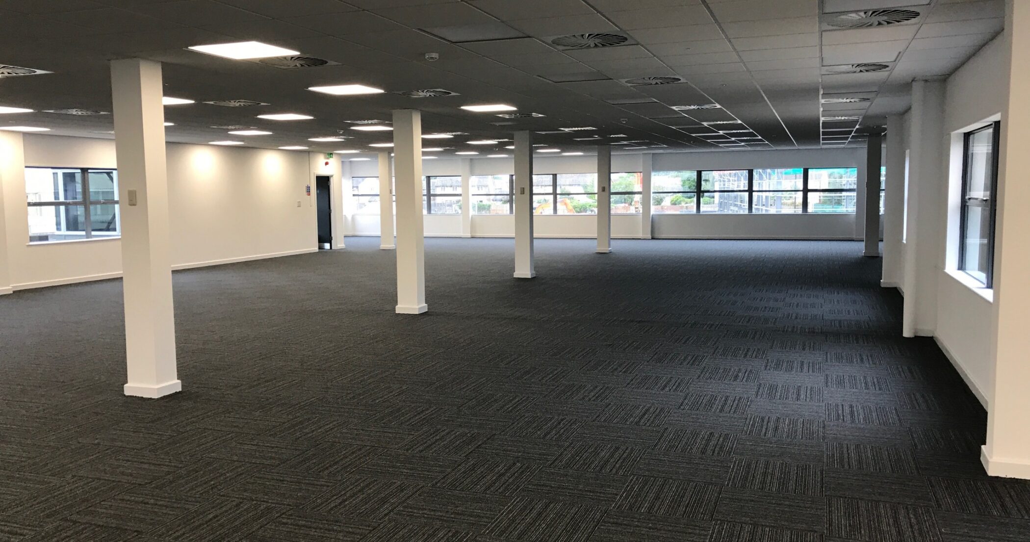 4front-construction-brook-mounts-court-new-office-windows
