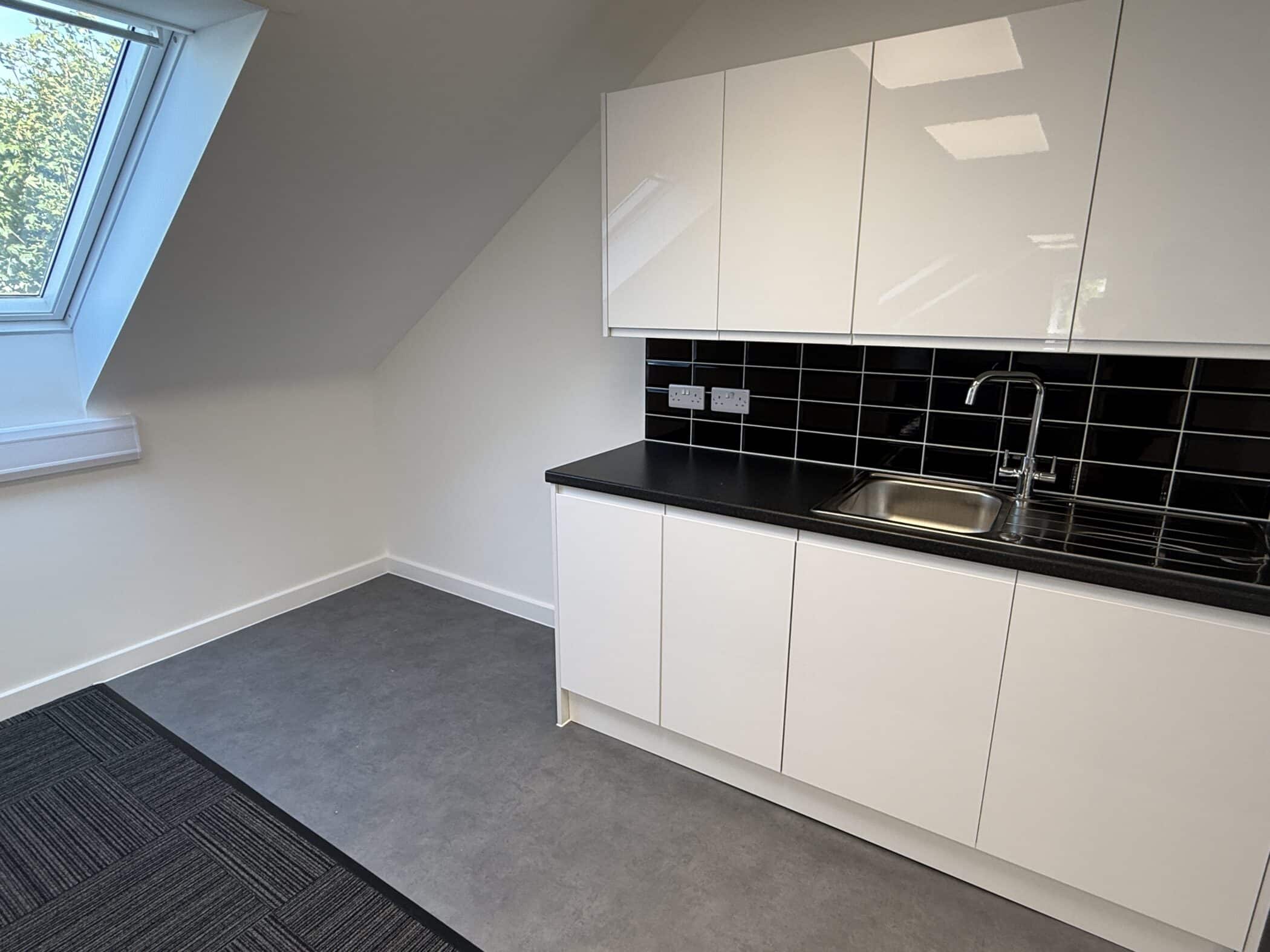 lyndon-house-office-fit-out-after-kitchen
