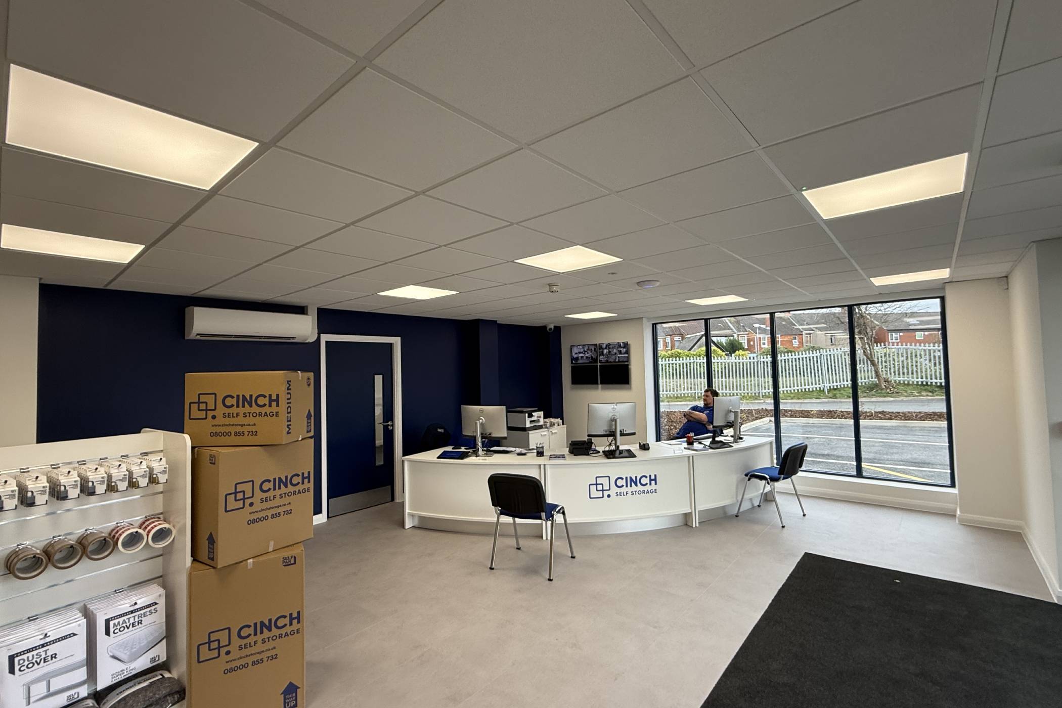 retail-desk